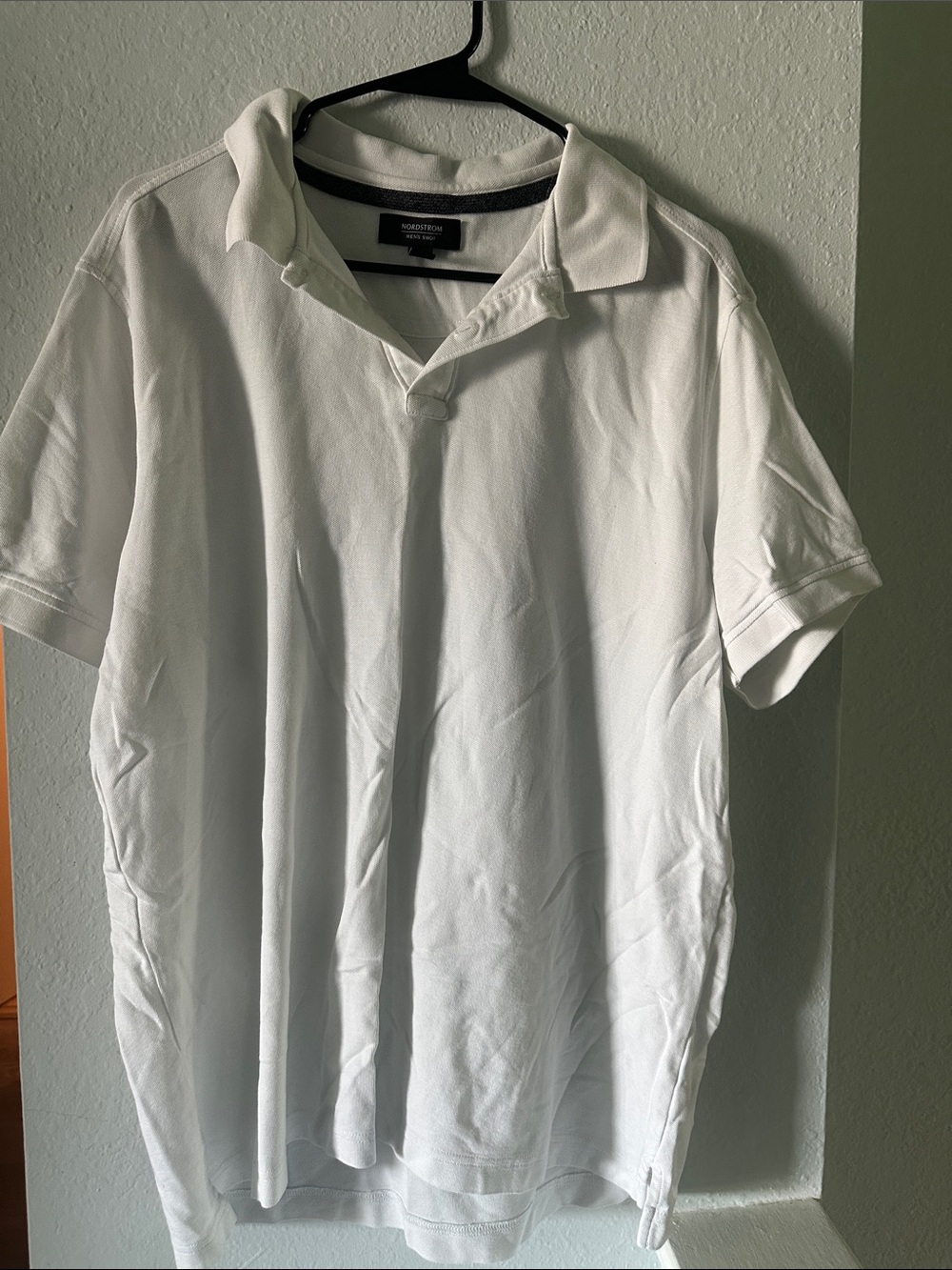 Nordstrom Men’s White Polo Shirt with Contrast Inner Neck